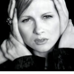 Pocztówka artystyczna  8 z autografem lub dedykacją