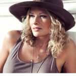 Pocztówka artystyczna 14  z autografem lub dedykacją